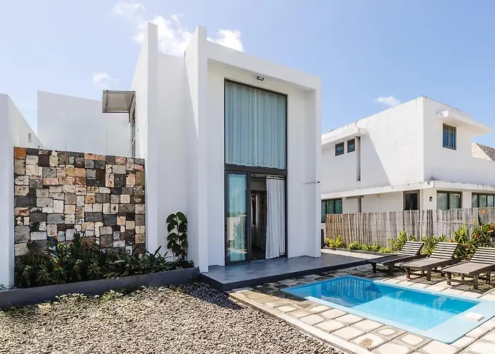 Viccos Villa - Brand New Villa In Trou D\'Eau Douce